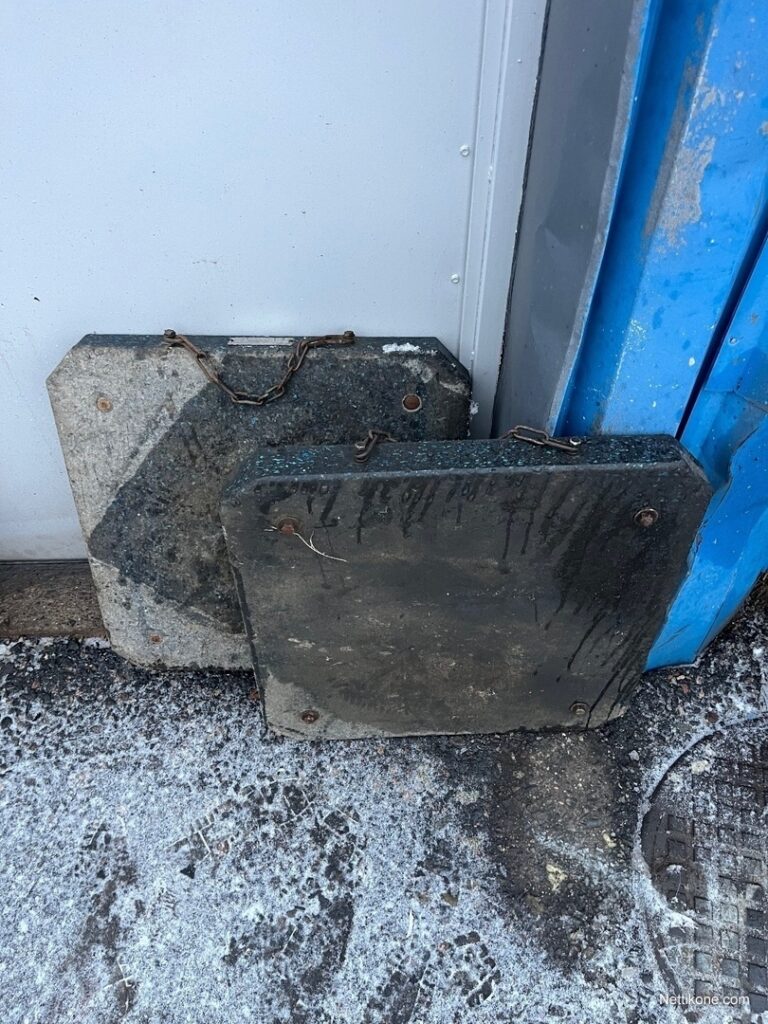 Muu merkki Tassunaluset 600x600 pari 90 e / pari alv 0